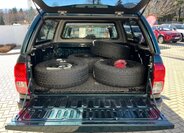 Toyota Hilux Pick-up 2,4 l 110 kw