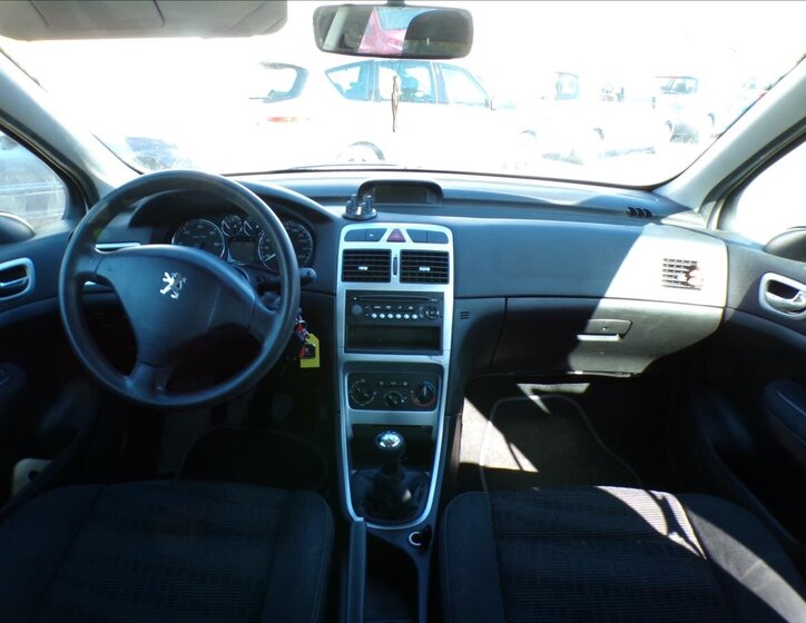 Peugeot 307 Skříň 1,6 l 66 kw