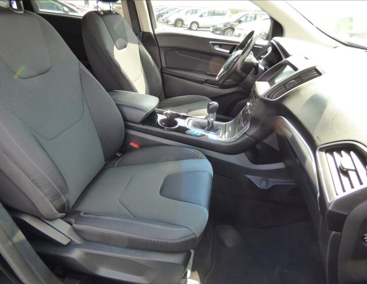 Ford Edge SUV 2,0 l 132 kw