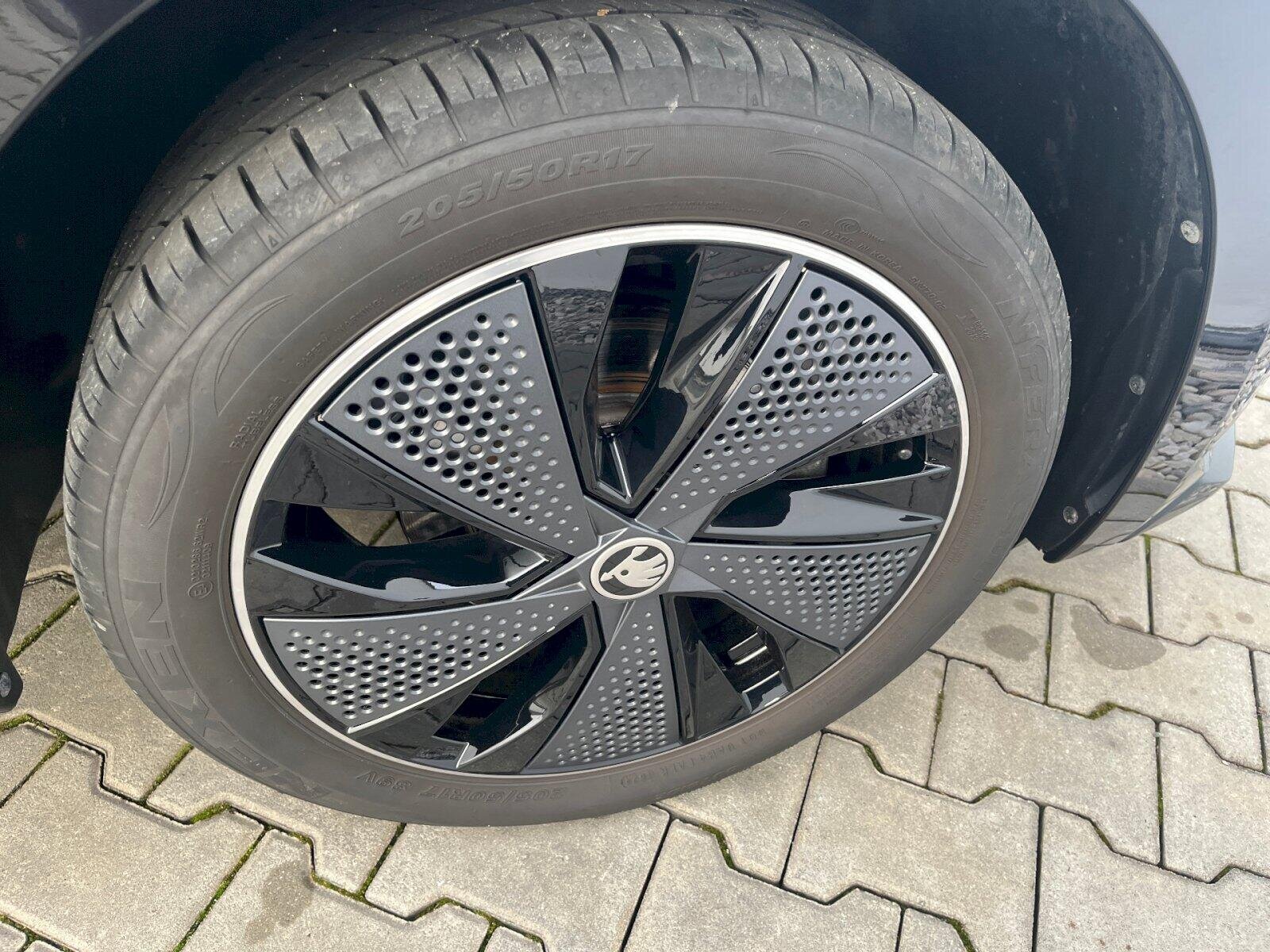 Škoda Scala Hatchback 1,0 l 85 kw