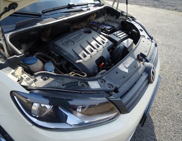 Volkswagen Touran Kombi 1,6 l 77 kw