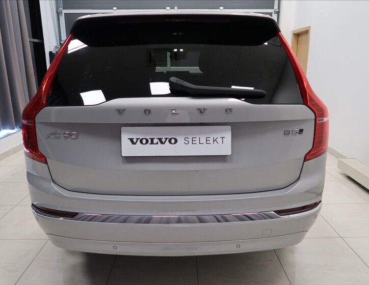 Volvo XC90 5