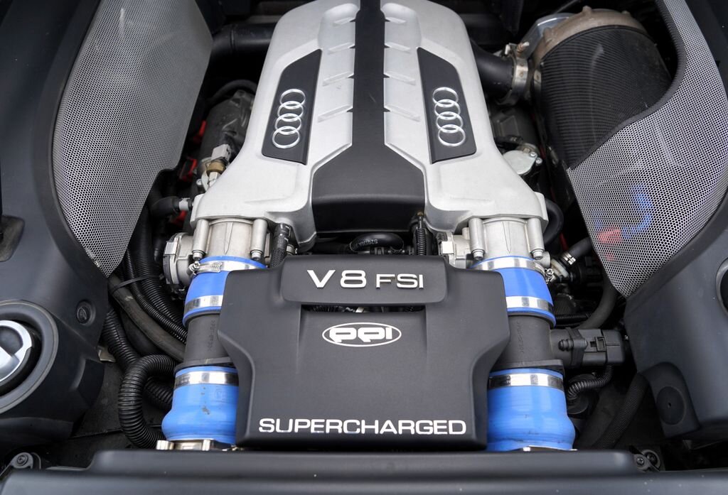 Audi R8 Kupé 4,2 l 309 kw