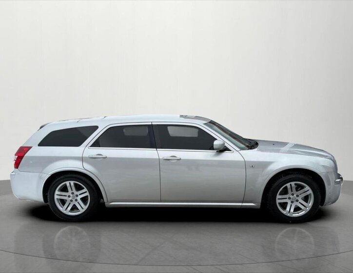 Chrysler 300C Kombi 3,0 l 160 kw