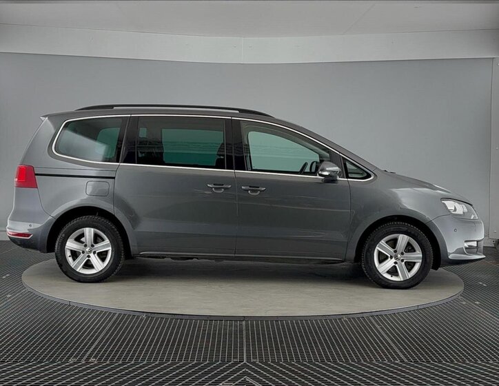 Volkswagen Sharan Kombi 2,0 l 125 kw