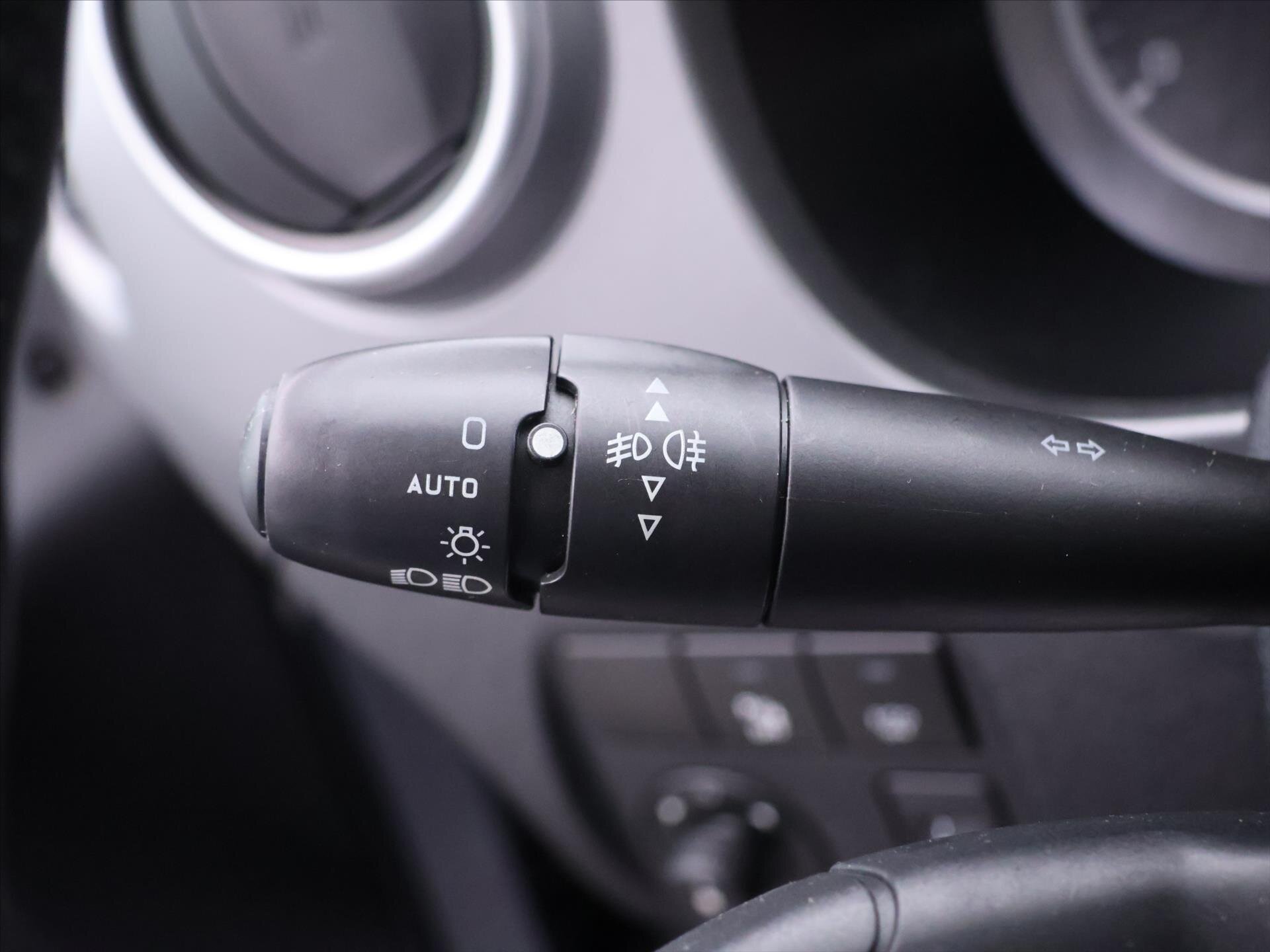 Citroën Berlingo MPV 1,2 l 81 kw