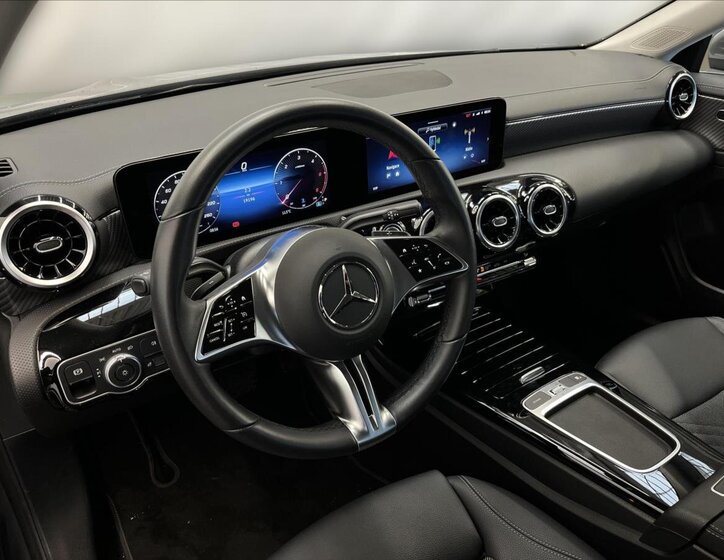 Mercedes-Benz CLA Kombi 2,0 l 85 kw