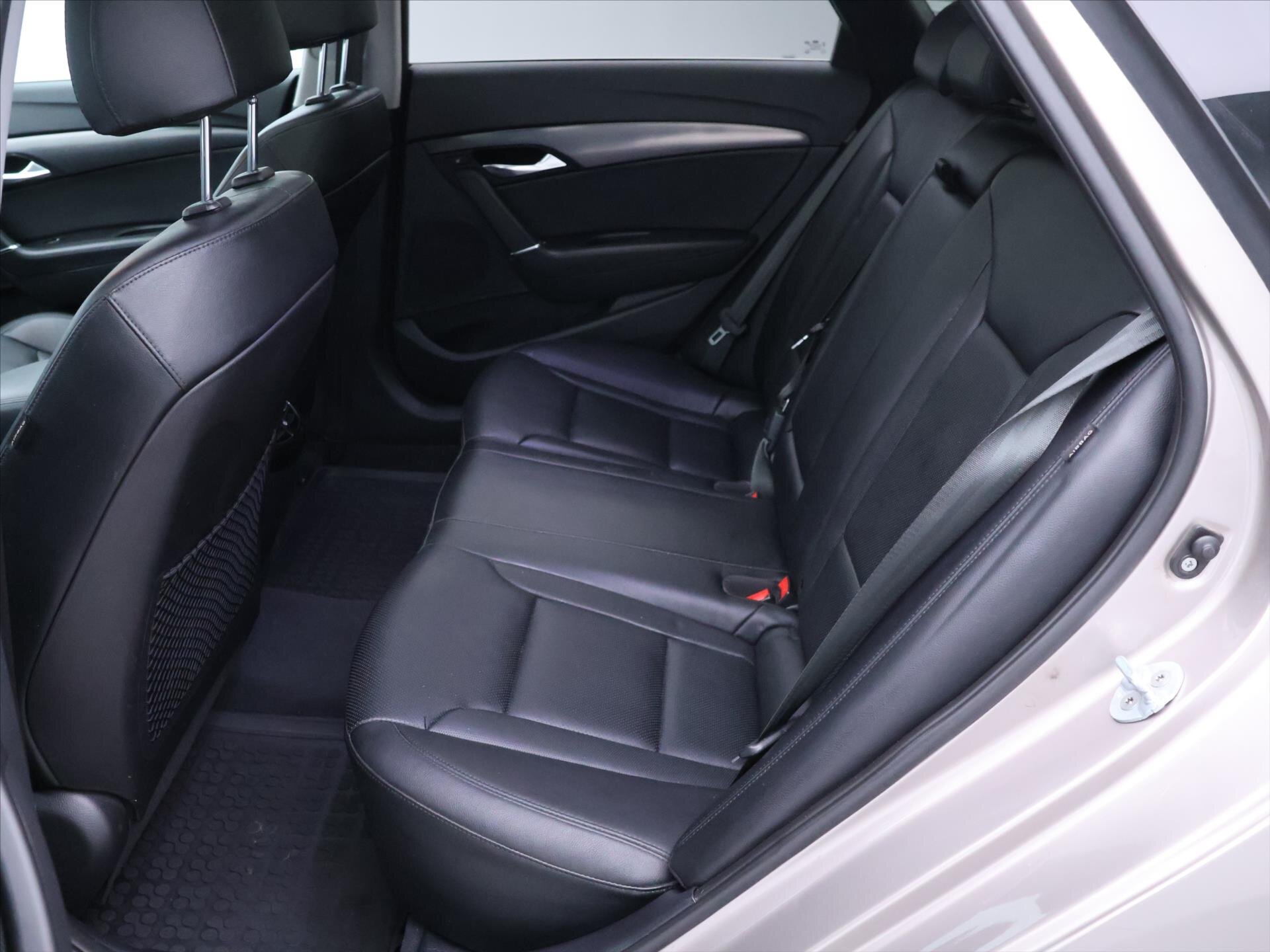 Hyundai i40 Kombi 1,7 l 104 kw