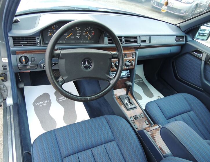 Mercedes-Benz Třídy E 14