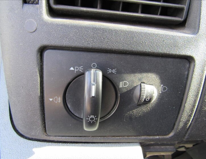 Ford Transit Skříň 2,2 l 74 kw