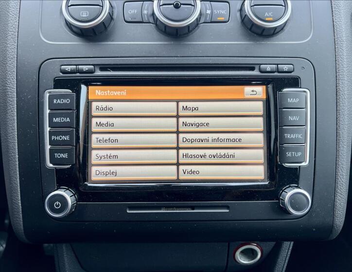 Volkswagen Touran 32