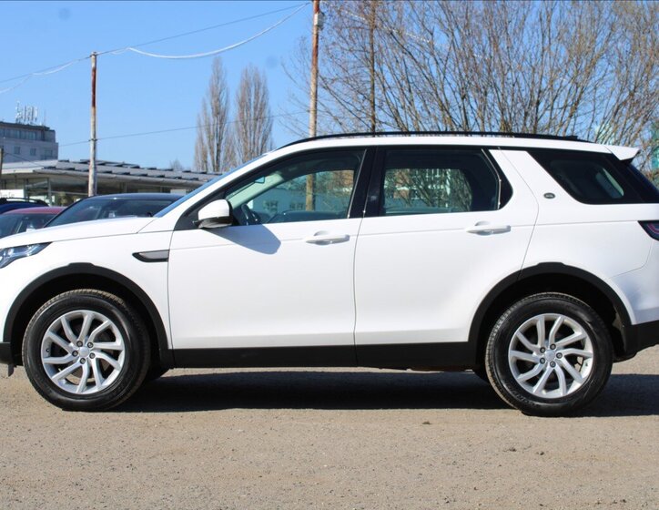 Land Rover Discovery Sport SUV / Terénní 2,0 l 110 kw