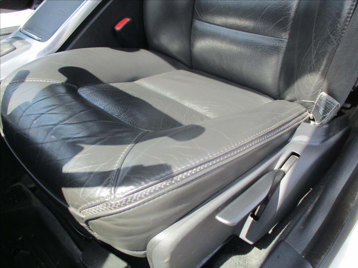 Volvo XC70 Kombi 2,4 l 120 kw