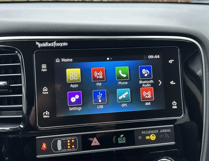 Mitsubishi Outlander 32