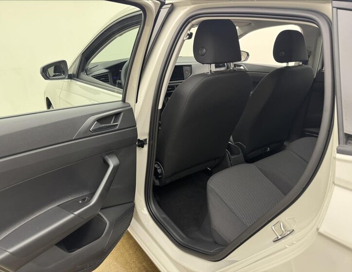Volkswagen Polo Hatchback 999,0 59 kw