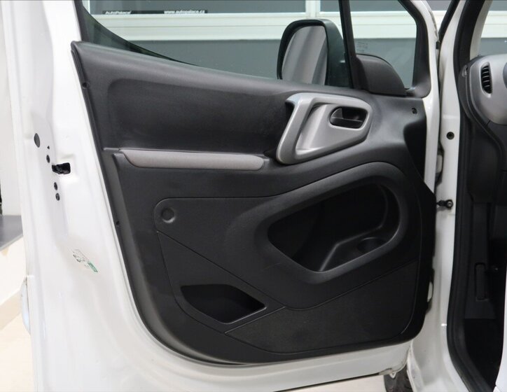 Peugeot Partner Tepee Kombi 1,6 l 55 kw