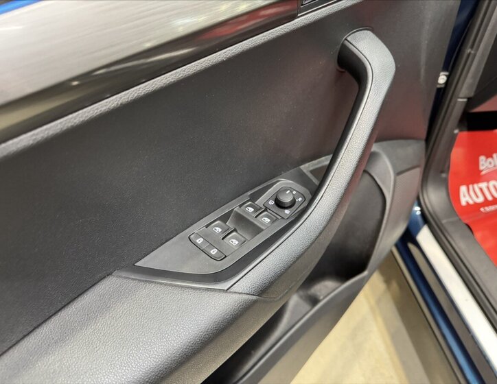 Škoda Karoq SUV / Terénní 2,0 l 110 kw