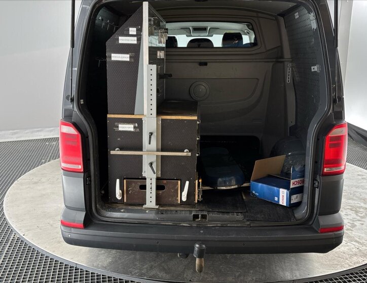 Volkswagen Transporter Kombi 2,0 l 110 kw