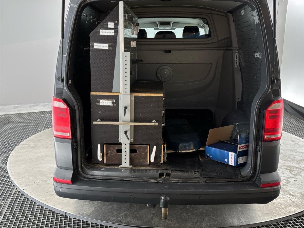 Volkswagen Transporter Kombi 2,0 l 110 kw