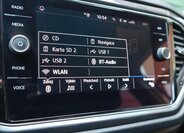 Volkswagen T-Roc CUV / Crossover 1,5 l 110 kw