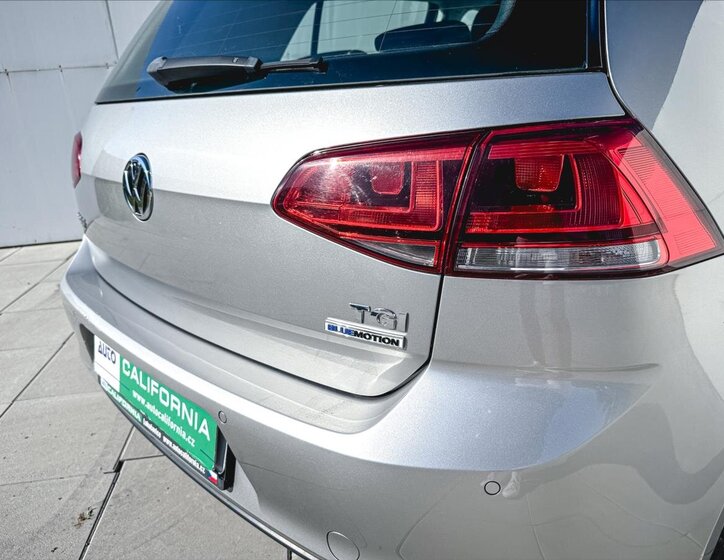 Volkswagen Golf Hatchback 1,4 l 81 kw