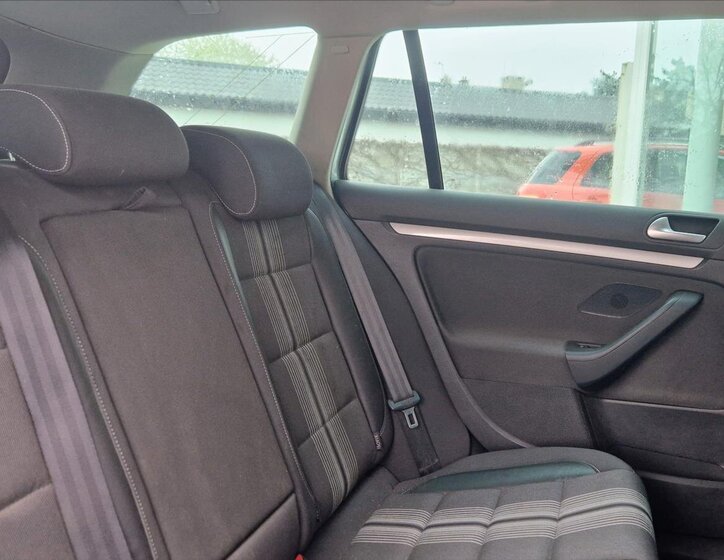 Volkswagen Golf Kombi 1,4 l 90 kw