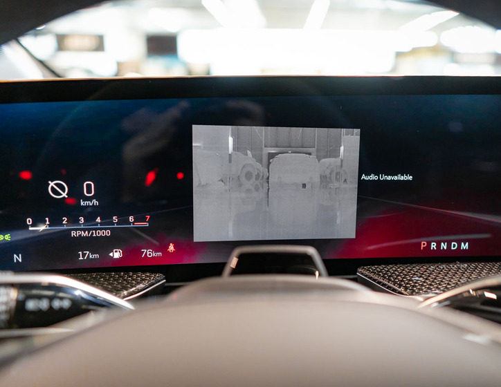 Cadillac Escalade 25