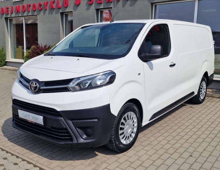 Toyota ProAce Skříň 2,0 l 106 kw