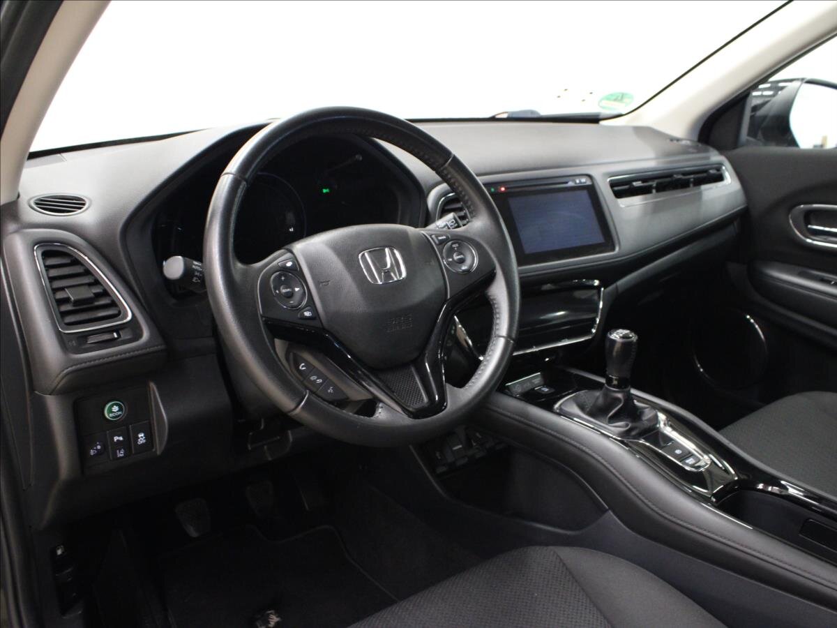 Honda HR-V SUV / Terénní 1,5 l 96 kw