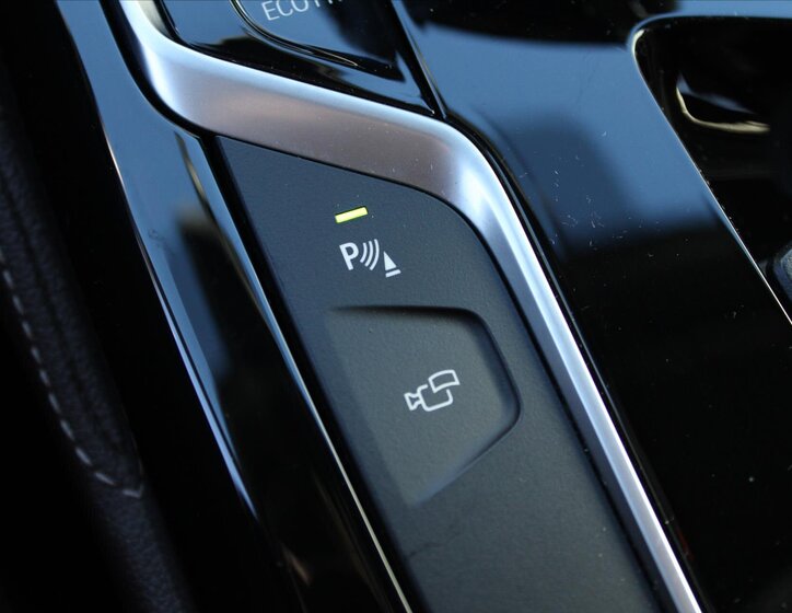 BMW Řada 5 Sedan 3,0 l 250 kw