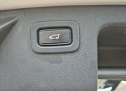 Land Rover Discovery Sport SUV / Terénní 2,0 l 132 kw