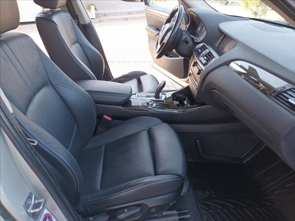 BMW X3 SUV / Terénní 2,0 l 135 kw