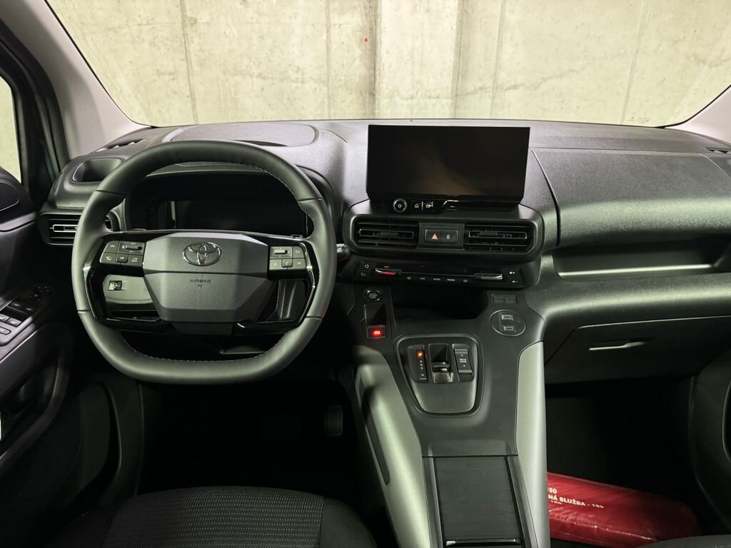 Toyota ProAce City Verso MPV 1,5 l 96 kw