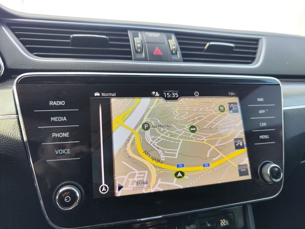 Škoda Superb Kombi 2,0 l 147 kw