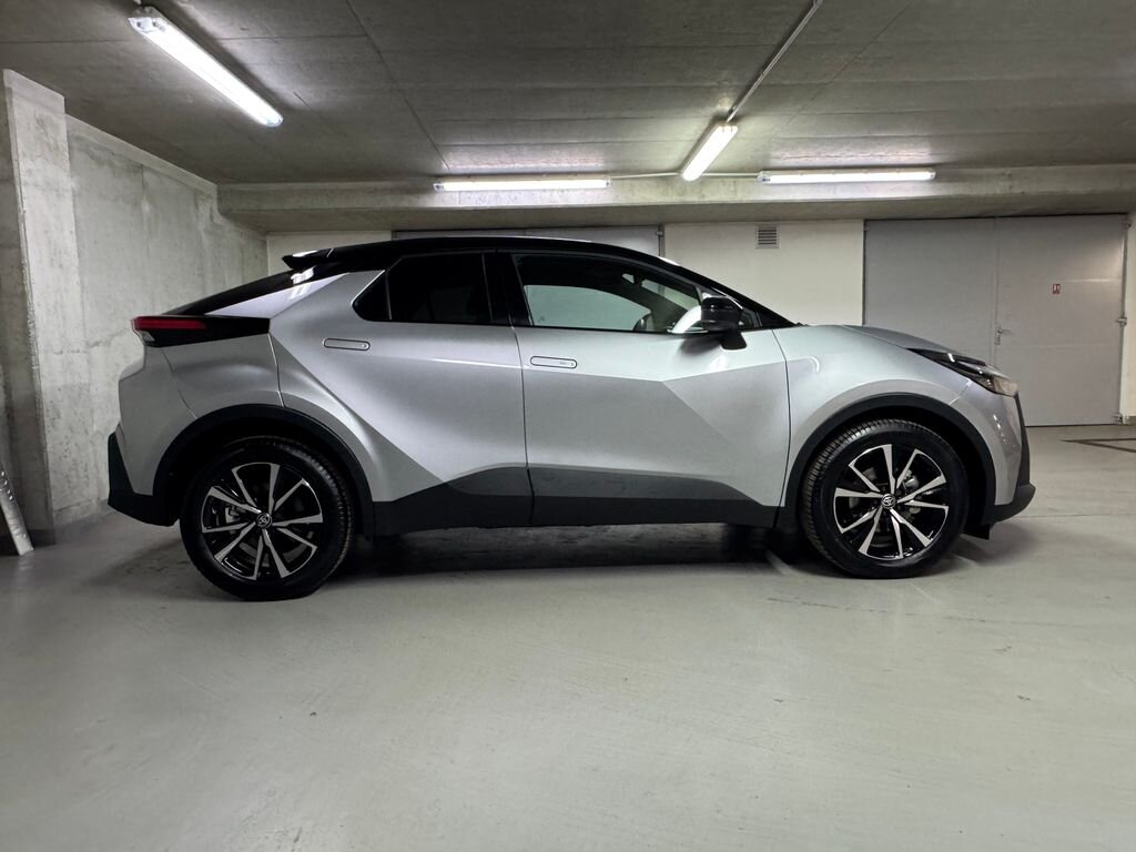 Toyota C-HR Hatchback 1,8 l 90 kw