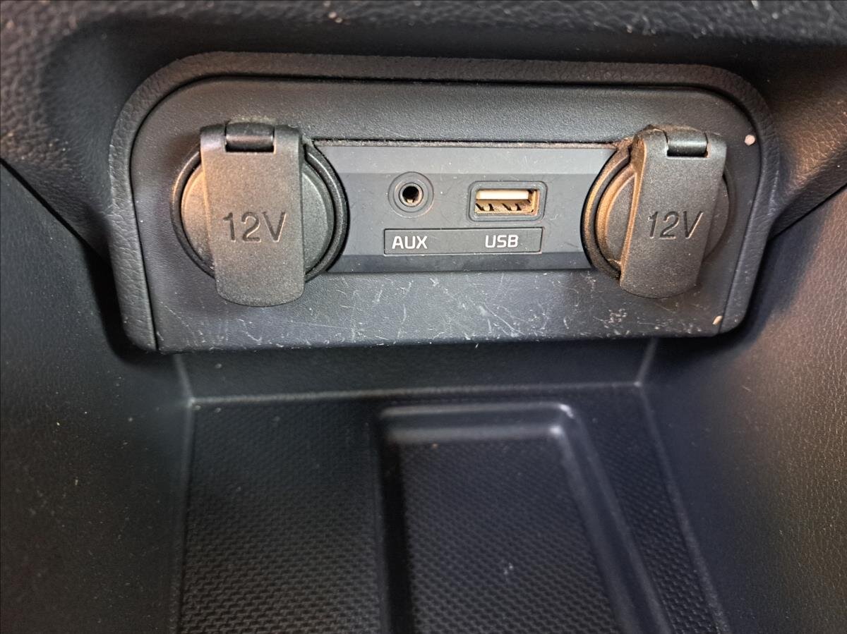 KIA Rio Hatchback 1,1 l 55 kw