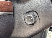 Toyota Land Cruiser SUV / Terénní 4,5 l 186 kw