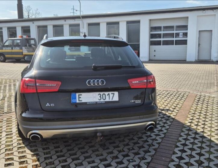 Audi A6 Allroad Kombi 3,0 l 180 kw