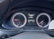 Škoda Superb Kombi 2,0 l 110 kw