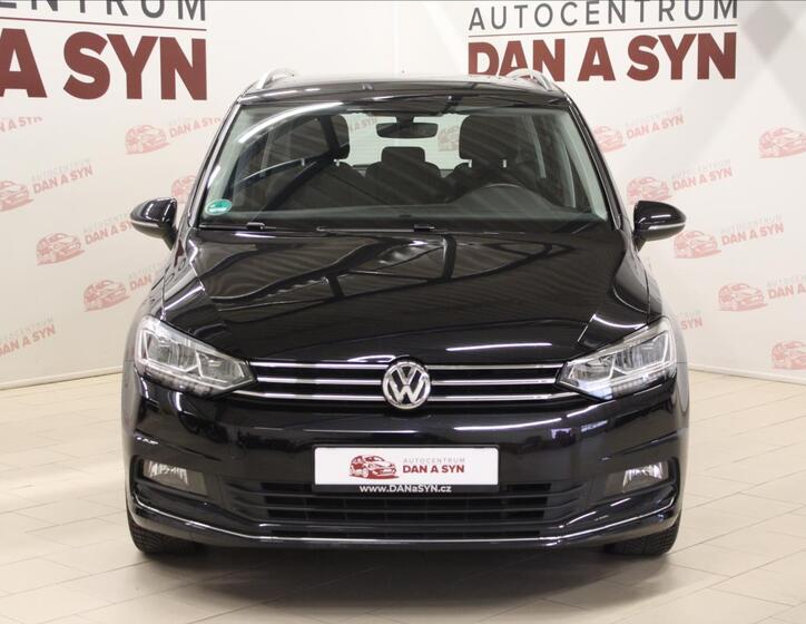 Volkswagen Touran 2