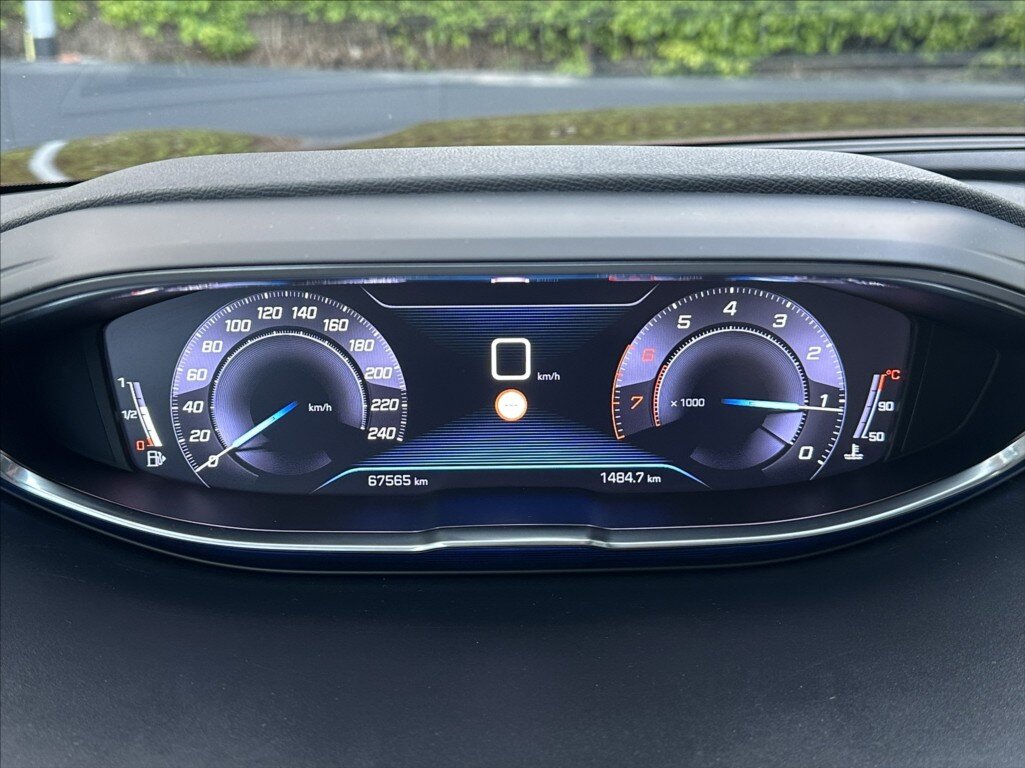 Peugeot 3008 SUV / Terénní 1,2 l 96 kw