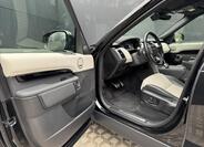 Land Rover Discovery 10