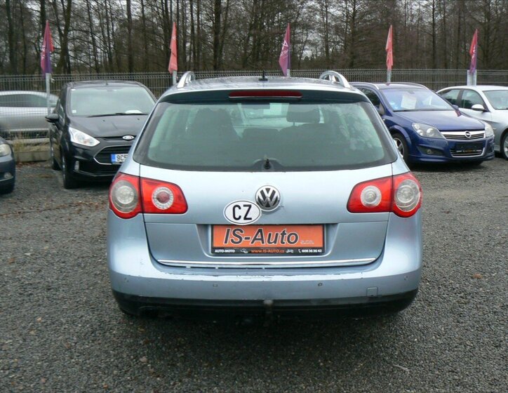 Volkswagen Passat Kombi 2,0 l 103 kw