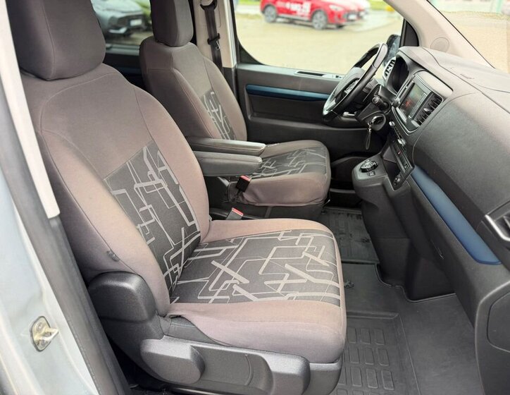 Peugeot Traveller VAN / Minibus 2,0 l 132 kw