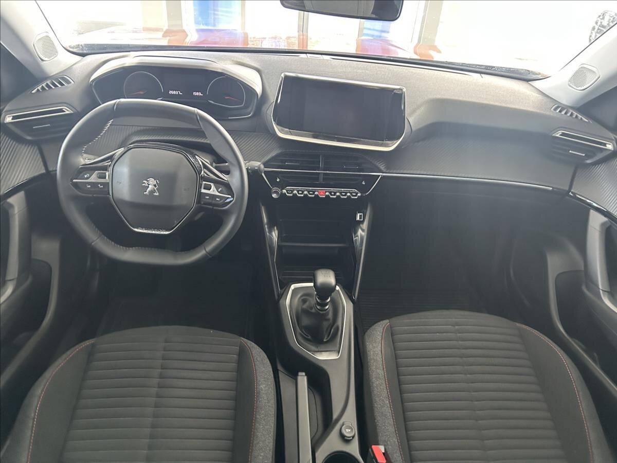 Peugeot 2008 SUV / Terénní 1,2 l 74 kw