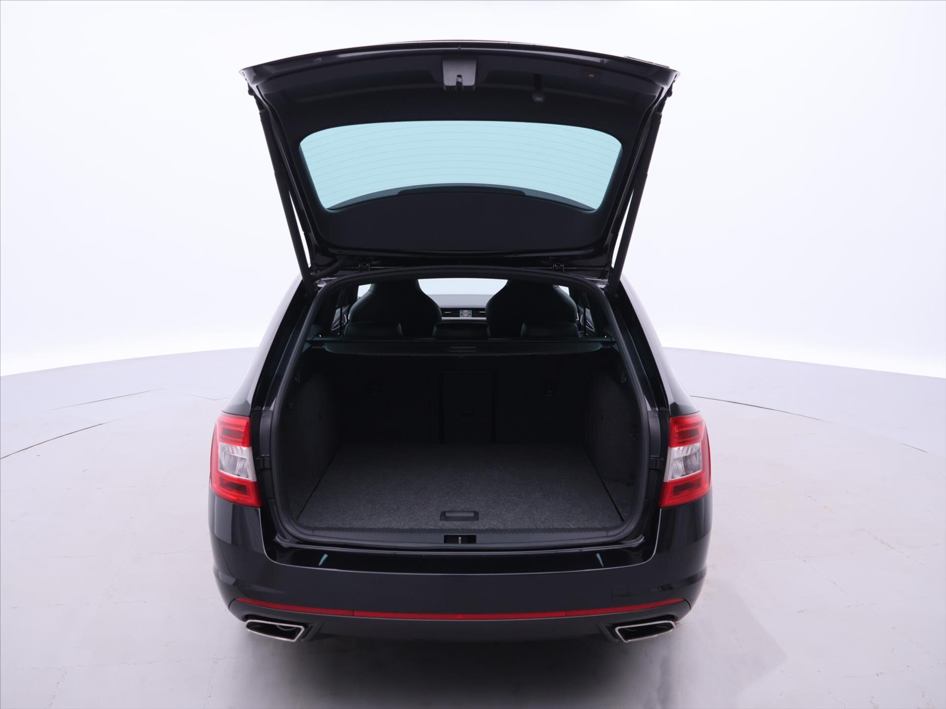 Škoda Octavia Kombi 2,0 l 162 kw