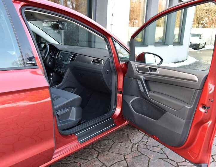 Volkswagen Golf Sportsvan MPV 1,4 l 92 kw