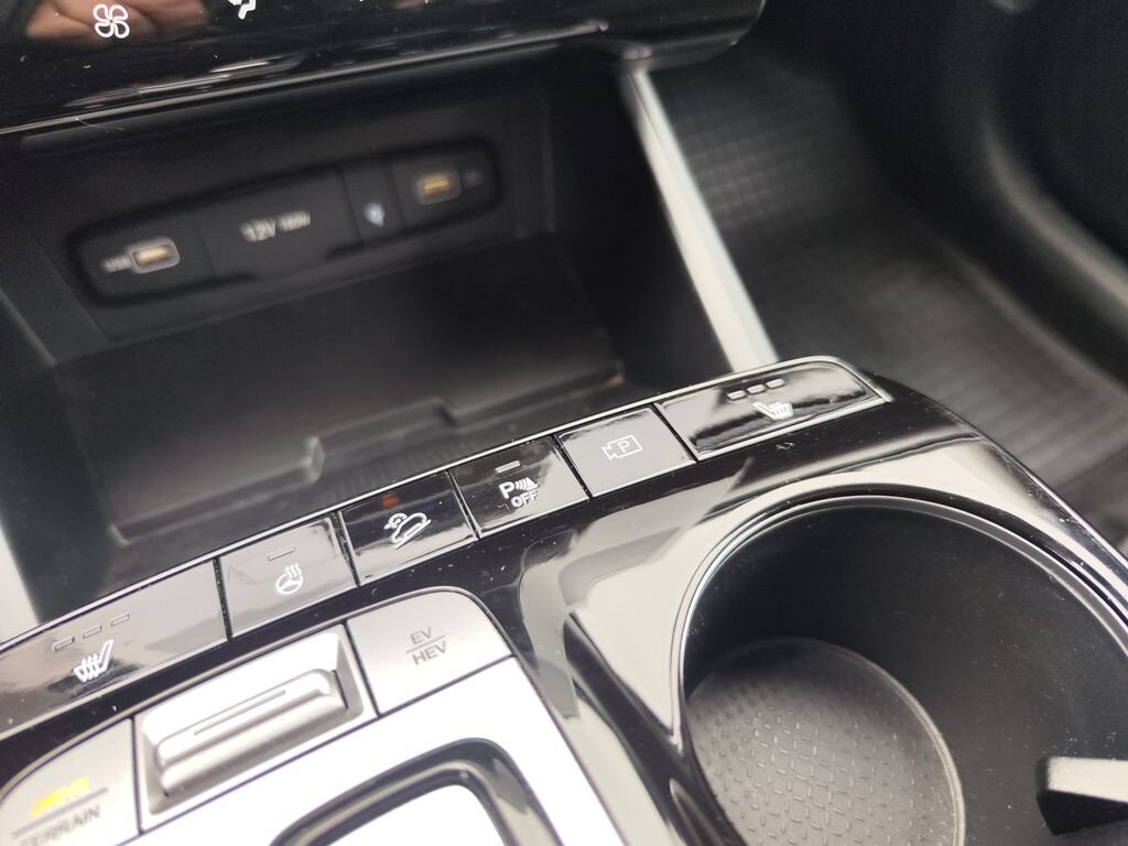 Hyundai Tucson SUV 1,6 l 195 kw