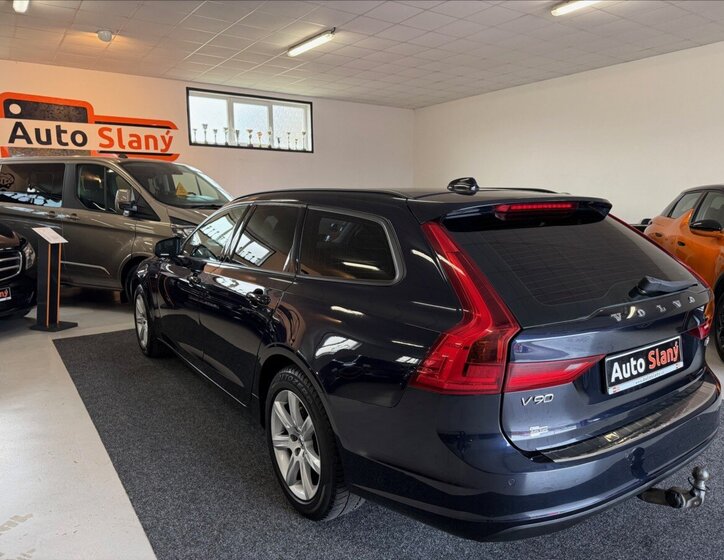 Volvo V90 5