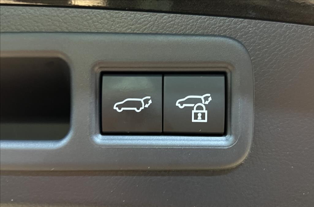 Lexus RX 500h SUV / Terénní 2,4 l 273 kw